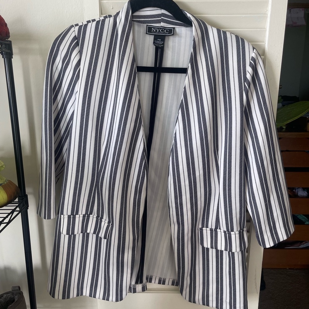 Grey and white stripped blazer